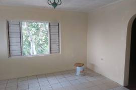 3 Bedrooms 3 Bathrooms, House for Sale in Spur Tree