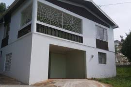 3 Bedrooms 3 Bathrooms, House for Sale in Spur Tree