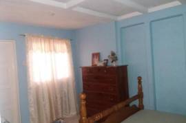 2 Bedrooms 1 Bathrooms, House for Sale in Gregory Park