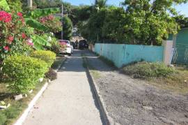 4 Bedrooms 3 Bathrooms, House for Private in Greater Portmore