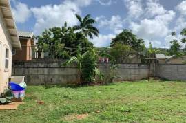 2 Bedrooms 1 Bathrooms, House for Sale in Montego Bay