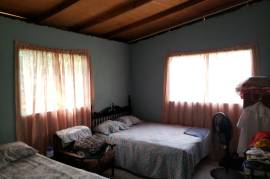 4 Bedrooms 1 Bathrooms, House for Sale in Kingston 11