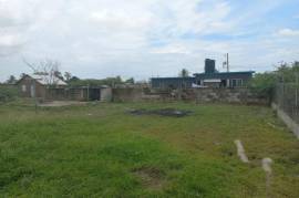 2 Bedrooms 1 Bathrooms, House for Sale in Spanish Town