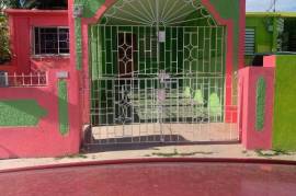 3 Bedrooms 2 Bathrooms, House for Sale in Spanish Town