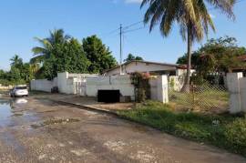 5 Bedrooms 3 Bathrooms, House for Foreclosure in Spanish Town