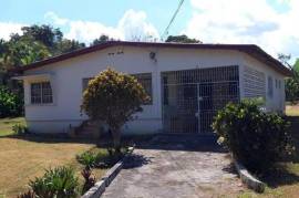 4 Bedrooms 3 Bathrooms, House for Sale in Mandeville