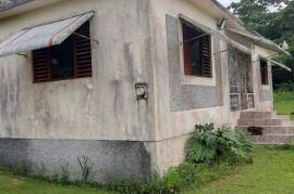 4 Bedrooms 1 Bathrooms, House for Sale in Bamboo