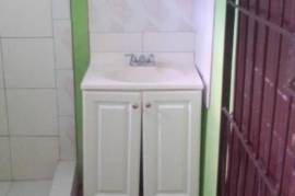 5 Bedrooms 3 Bathrooms, House for Sale in Spanish Town