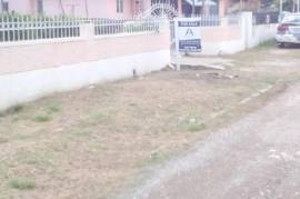 5 Bedrooms 3 Bathrooms, House for Sale in Spanish Town