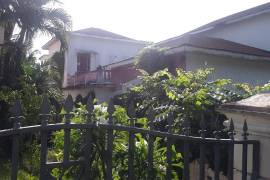 4 Bedrooms 2 Bathrooms, House for Private in Savanna-La-Mar