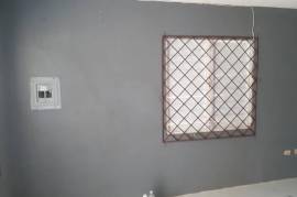 2 Bedrooms 1 Bathrooms, House for Sale in May Pen