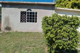 3 Bedrooms 2 Bathrooms, House for Sale in Spanish Town