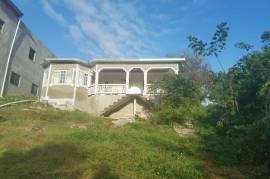 3 Bedrooms 2 Bathrooms, House for Private in Negril