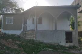 3 Bedrooms 2 Bathrooms, House for Private in Negril