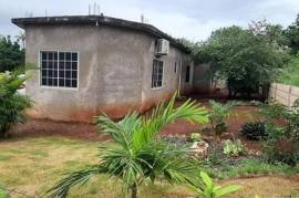 2 Bedrooms 1 Bathrooms, House for Sale in Spanish Town