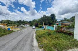 3 Bedrooms 2 Bathrooms, House for Sale in Morant Bay