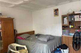 1 Bedrooms 1 Bathrooms, House for Sale in Kingston 2