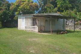 2 Bedrooms 1 Bathrooms, House for Sale in Negril