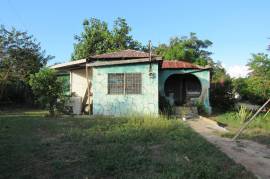 2 Bedrooms 1 Bathrooms, House for Sale in Osbourne Store