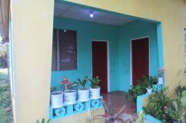 2 Bedrooms 1 Bathrooms, House for Sale in Osbourne Store