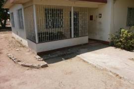 2 Bedrooms 1 Bathrooms, House for Sale in Kingston 20