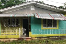 4 Bedrooms 1 Bathrooms, House for Sale in Stewart Town