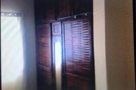 4 Bedrooms 2 Bathrooms, House for Sale in Clarks Town