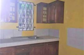 2 Bedrooms 1 Bathrooms, House for Sale in Spur Tree