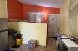 2 Bedrooms 1 Bathrooms, House for Sale in Spanish Town