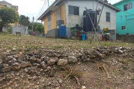 2 Bedrooms 1 Bathrooms, House for Sale in Montego Bay