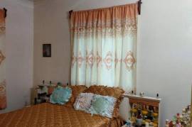 4 Bedrooms 2 Bathrooms, House for Sale in Race Course