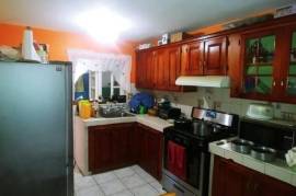 3 Bedrooms 1 Bathrooms, House for Sale in Spanish Town