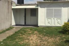 3 Bedrooms 2 Bathrooms, House for Sale in Greater Portmore