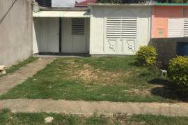 3 Bedrooms 2 Bathrooms, House for Sale in Greater Portmore