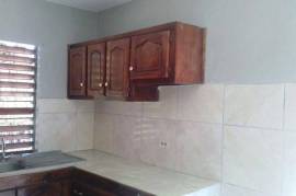 2 Bedrooms 1 Bathrooms, House for Sale in May Pen