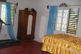 2 Bedrooms 2 Bathrooms, House for Sale in Ocho Rios