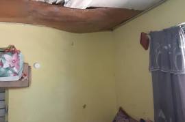 4 Bedrooms 2 Bathrooms, House for Sale in Spanish Town