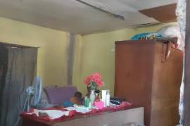 4 Bedrooms 2 Bathrooms, House for Sale in Spanish Town