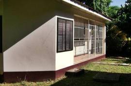 2 Bedrooms 1 Bathrooms, House for Sale in Runaway Bay