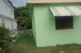 2 Bedrooms 1 Bathrooms, House for Sale in Spanish Town