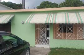 2 Bedrooms 1 Bathrooms, House for Sale in Spanish Town