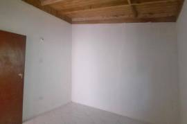 2 Bedrooms 1 Bathrooms, House for Sale in Linstead