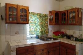 2 Bedrooms 1 Bathrooms, House for Sale in Steer Town