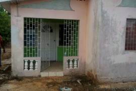 2 Bedrooms 1 Bathrooms, House for Sale in Banana Ground