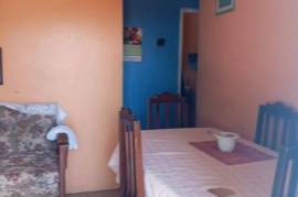 2 Bedrooms 1 Bathrooms, House for Sale in Kingston 17