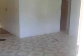 3 Bedrooms 1 Bathrooms, House for Sale in Linstead