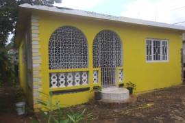 2 Bedrooms 1 Bathrooms, House for Sale in Montego Bay