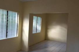 5 Bedrooms 3 Bathrooms, House for Sale in Linstead