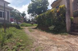 3 Bedrooms 1 Bathrooms, House for Sale in Above Rocks