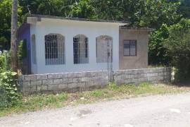 2 Bedrooms 1 Bathrooms, House for Sale in Buff Bay